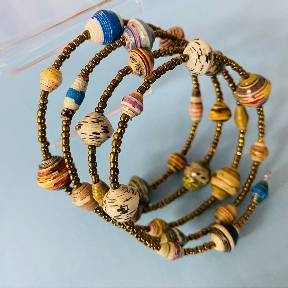Womens Beaded Stretch Bracelet Light Toned - Picture 4 of 4